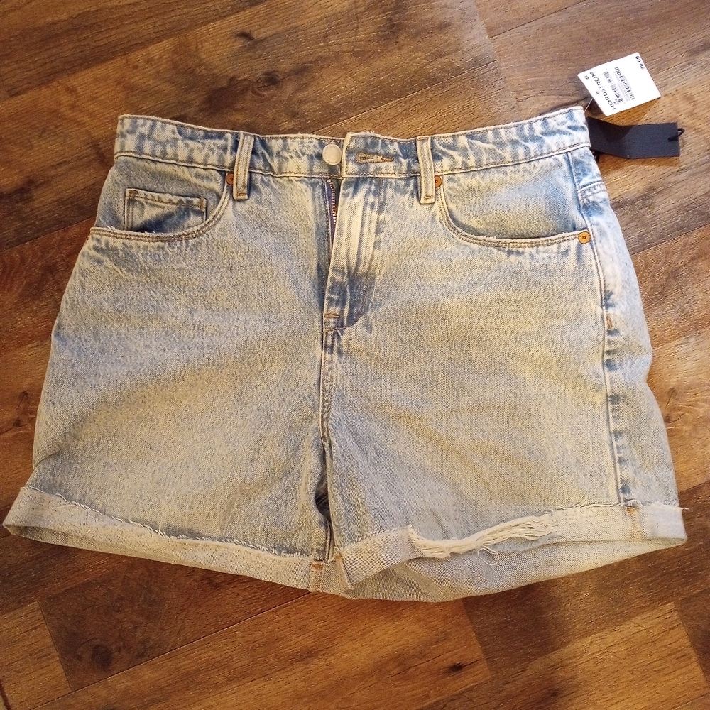 Blank NYC The Perry Party Everyday Shorts